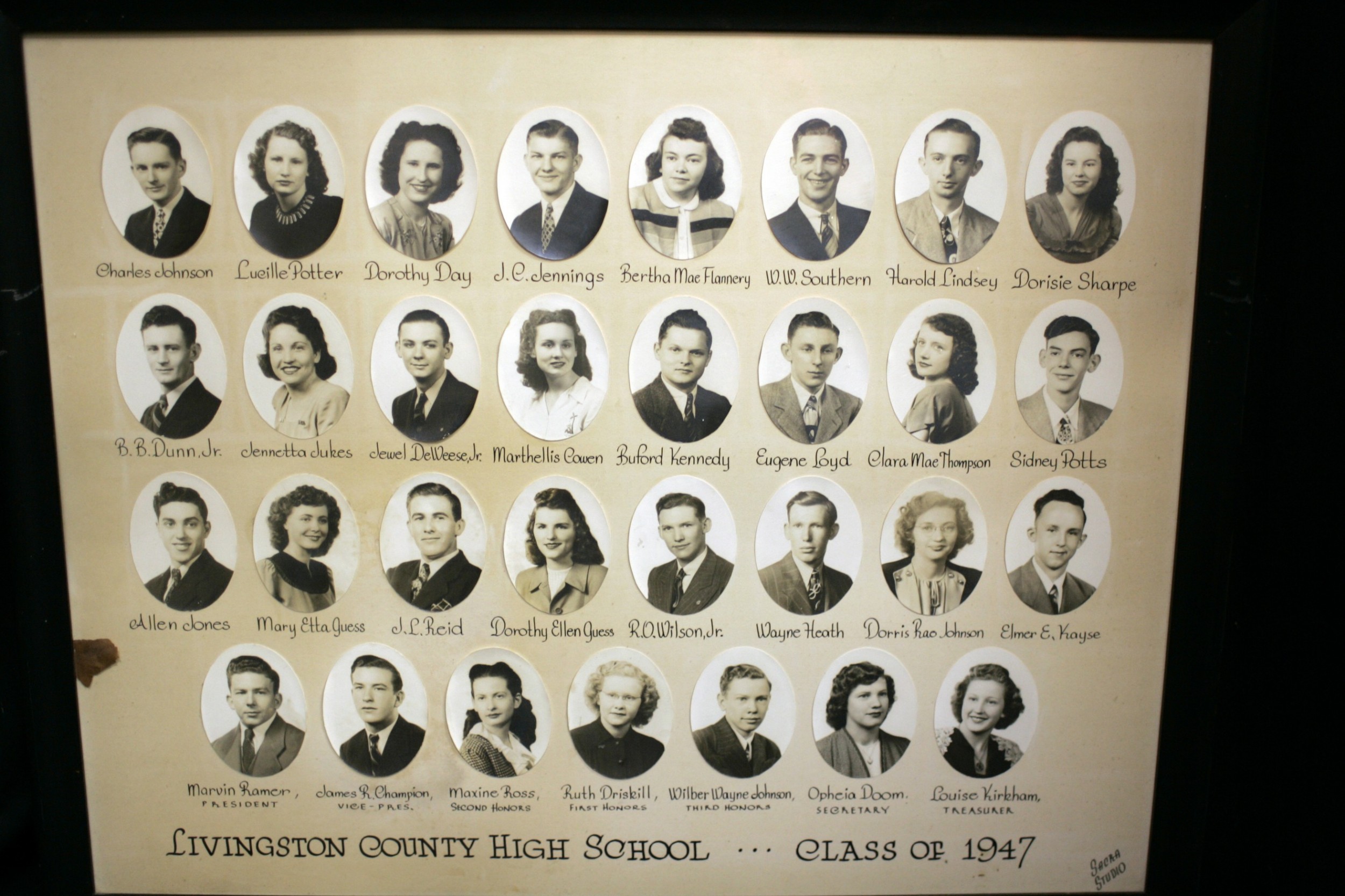 1152 LCHS Class 1947_